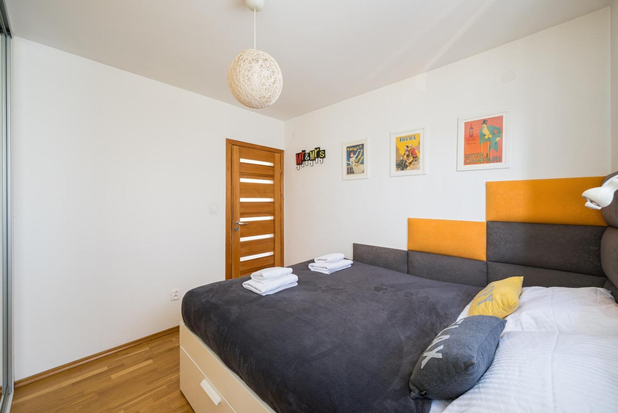 Solec 2-bedroom Vistula *