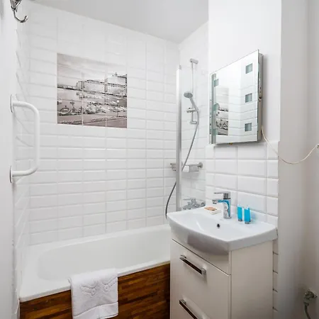 Solec 2-Bedroom Vistula Apartment Warsaw Exterior photo